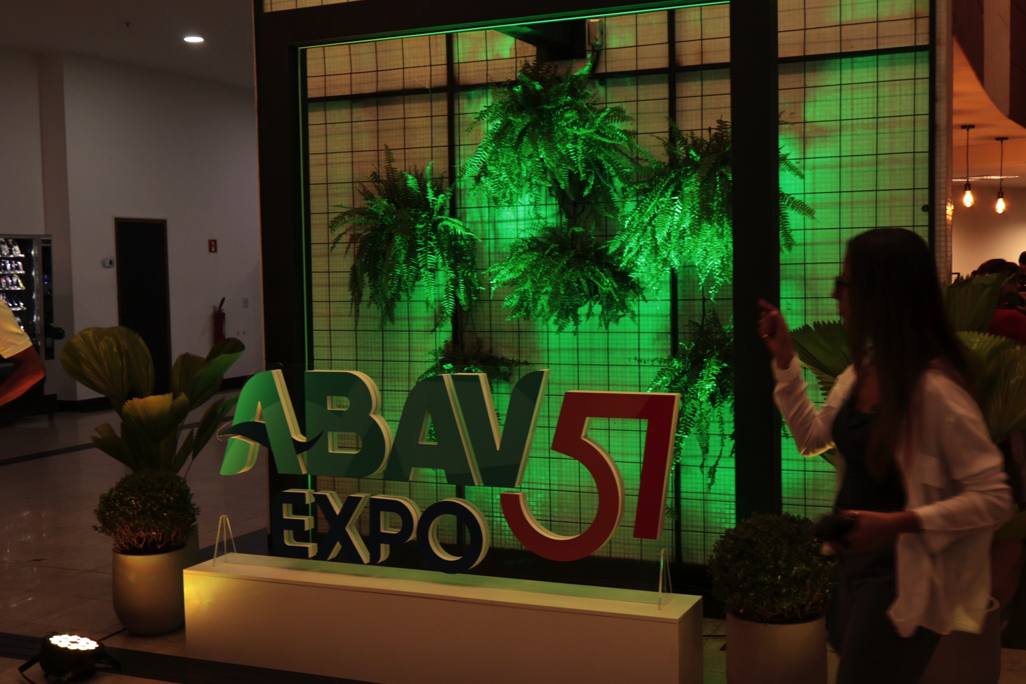 Moblix e Bancorbrás Brilham na ABAV Expo 2024